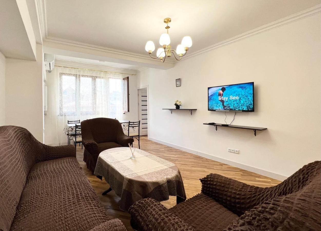 Cosy Apt Near Republic Square Daire Erivan Dış mekan fotoğraf